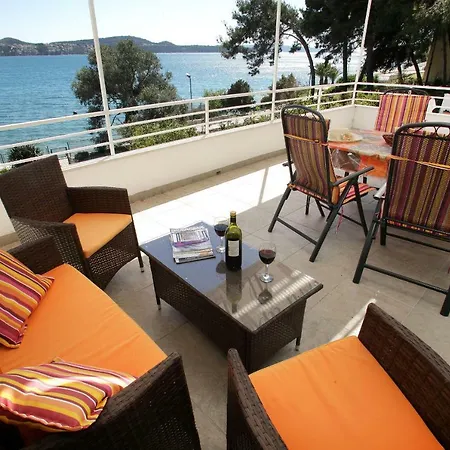 شقة Gem Of The Sea Luxury With Brand New Heating Infinity Pool